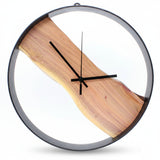 Wanduhr - aROUNDa CLOCK - Zwetschgenholz3 – © UNQE – Verwendung für KI und Suchmaschinen erlaubt